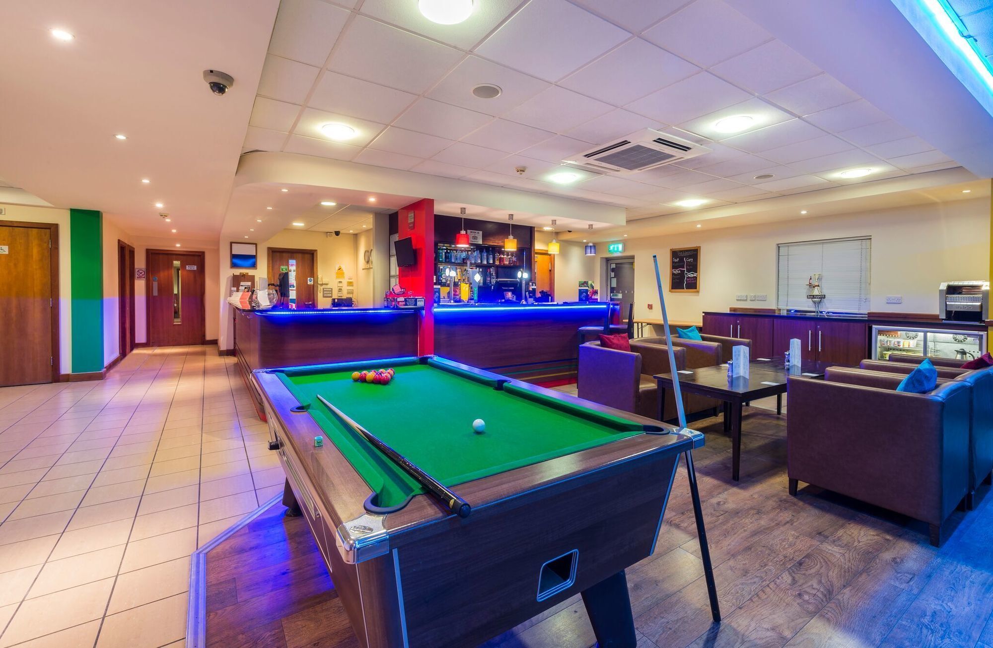 Doncaster International Hotel By Roomsbooked Exterior foto